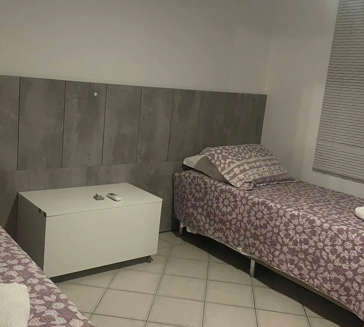 232 m² house with a walk-in closet and a bathtub — photo 24