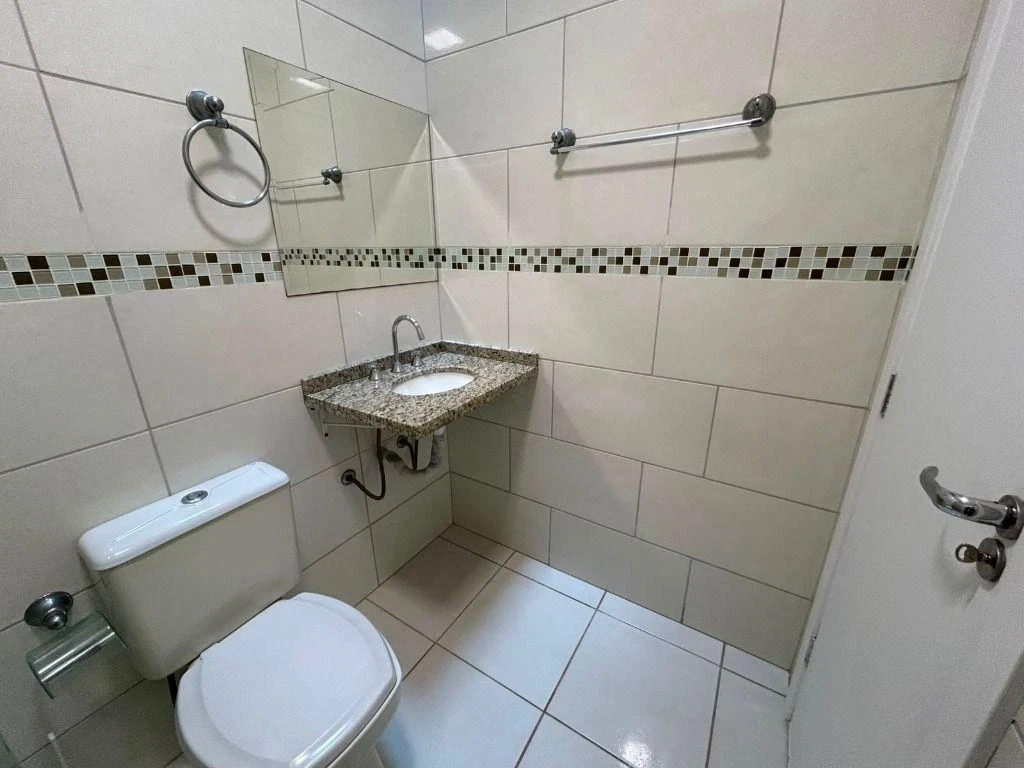 Unfurnished house with gas kitchen and 2 parking spaces — photo 37