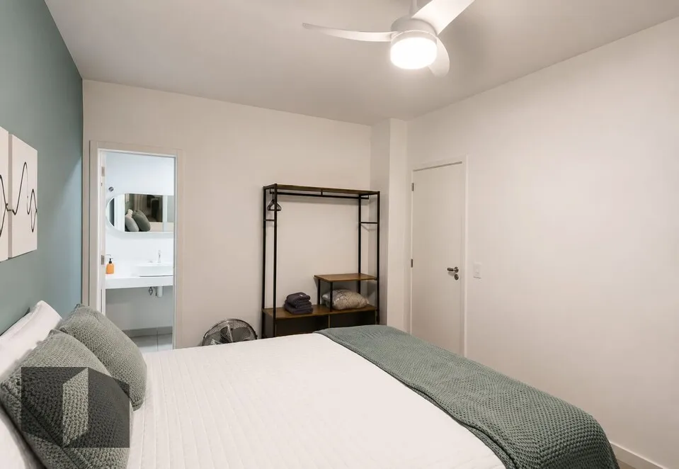 Furnished apartment with 2 bedrooms and 2 bathrooms — photo 15