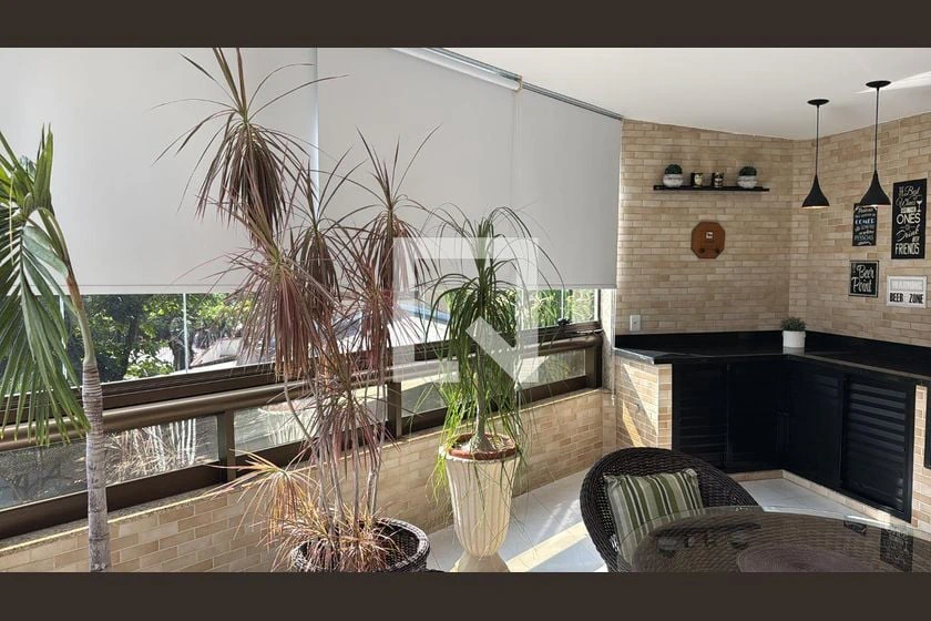 Apartamento de 190 m² com 3 suítes e varanda envidraçada — photo 14
