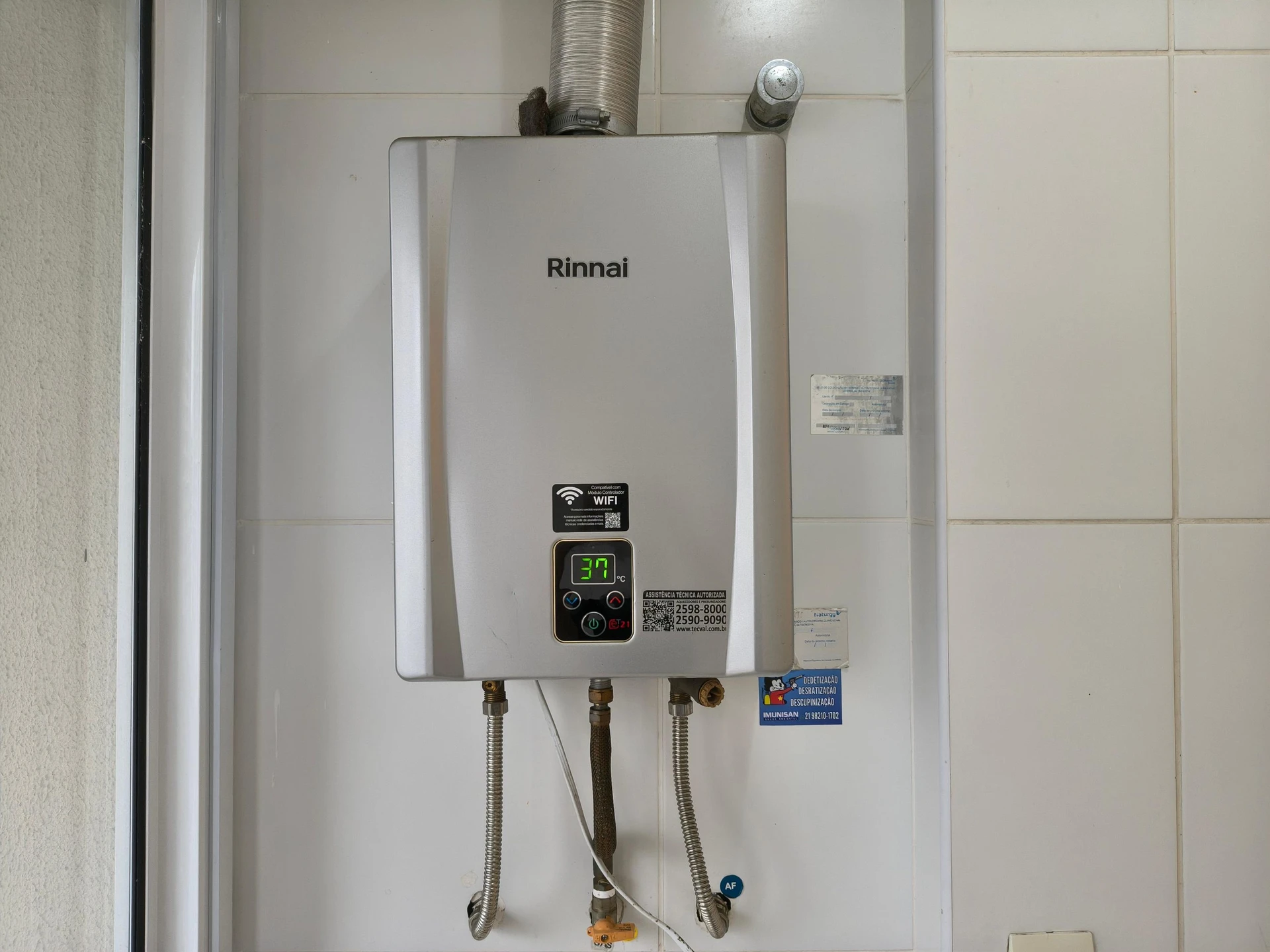 Apartamento de aluguel com 2 quartos e varanda — photo 36