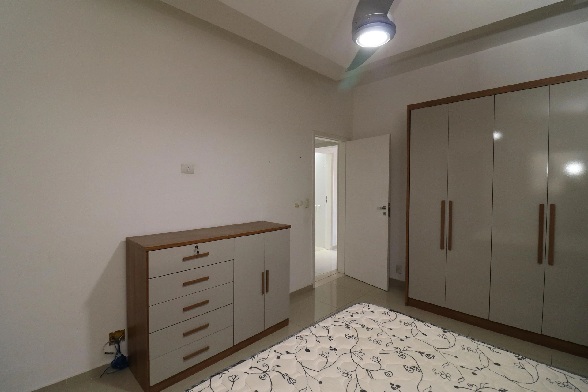 Furnished house with 3 bedrooms and a private garden — photo 28