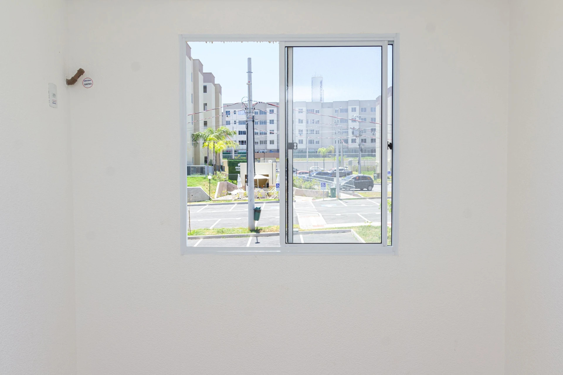 2-bedroom apartment in a building with a pool — photo 77