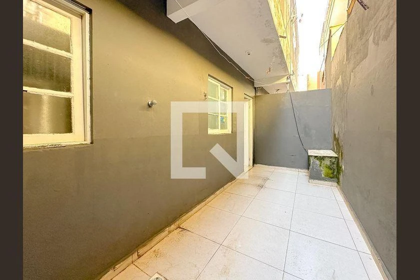 Apartamento en alquiler con 2 dormitorios y 75 m² — photo 6