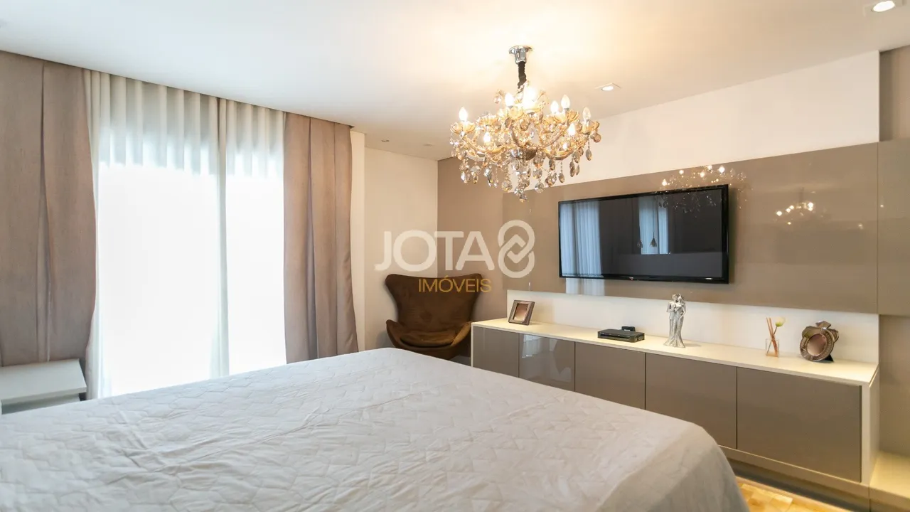 Casa de 308 m² com 3 quartos e 6 vagas — photo 11