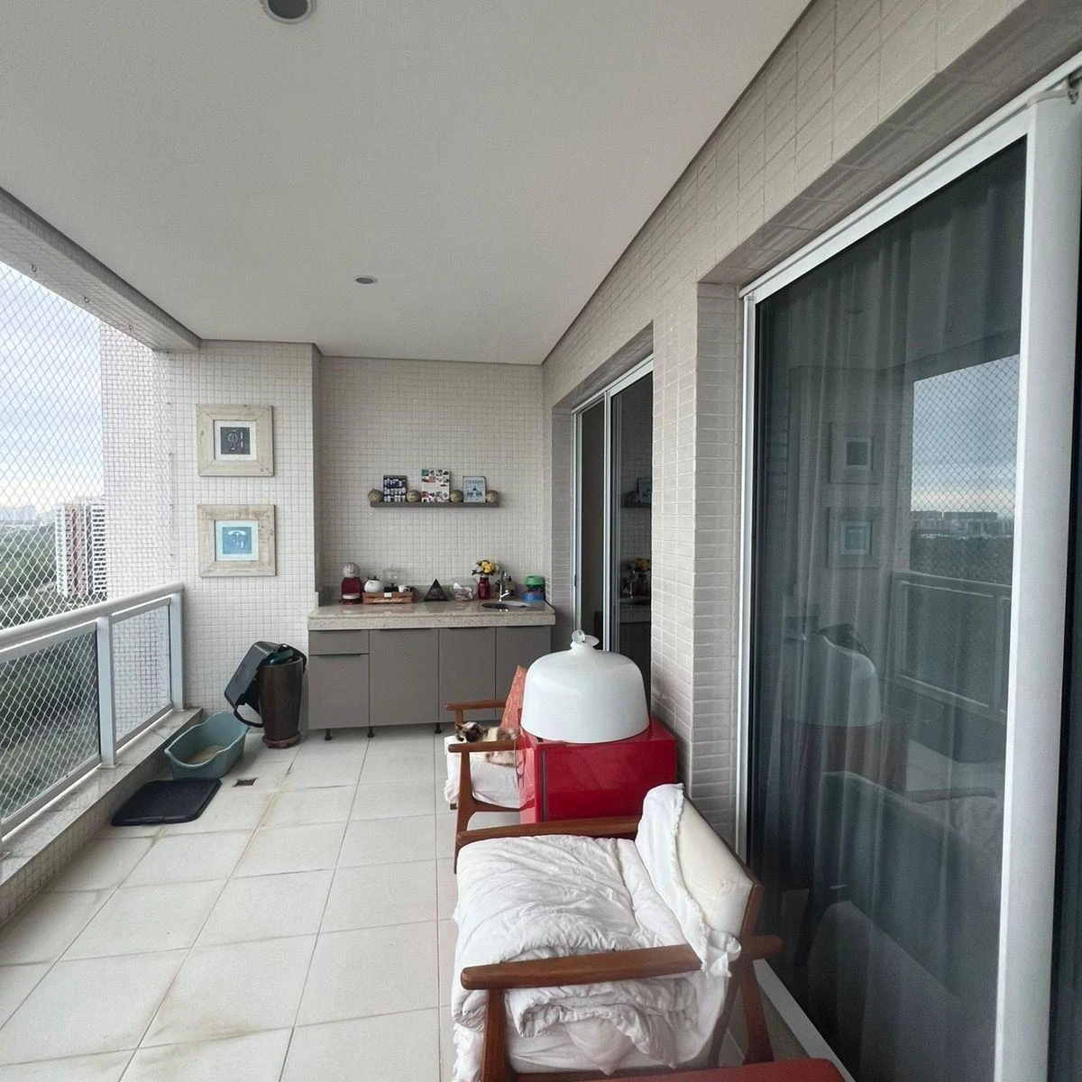 Furnished duplex penthouse with 2 bedrooms and 3 parking spots — photo 3