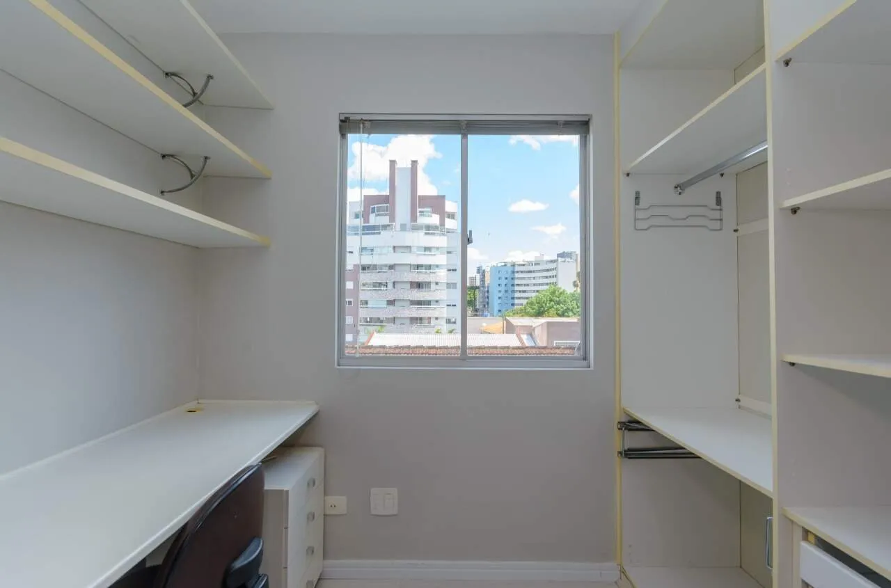 Furnished apartment, 71 m², with a home office — photo 9