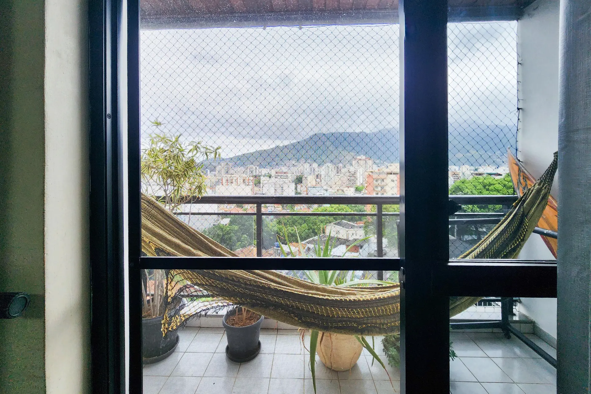 Apartamento para locação com 2 quartos, varanda e 2 banheiros — photo 44