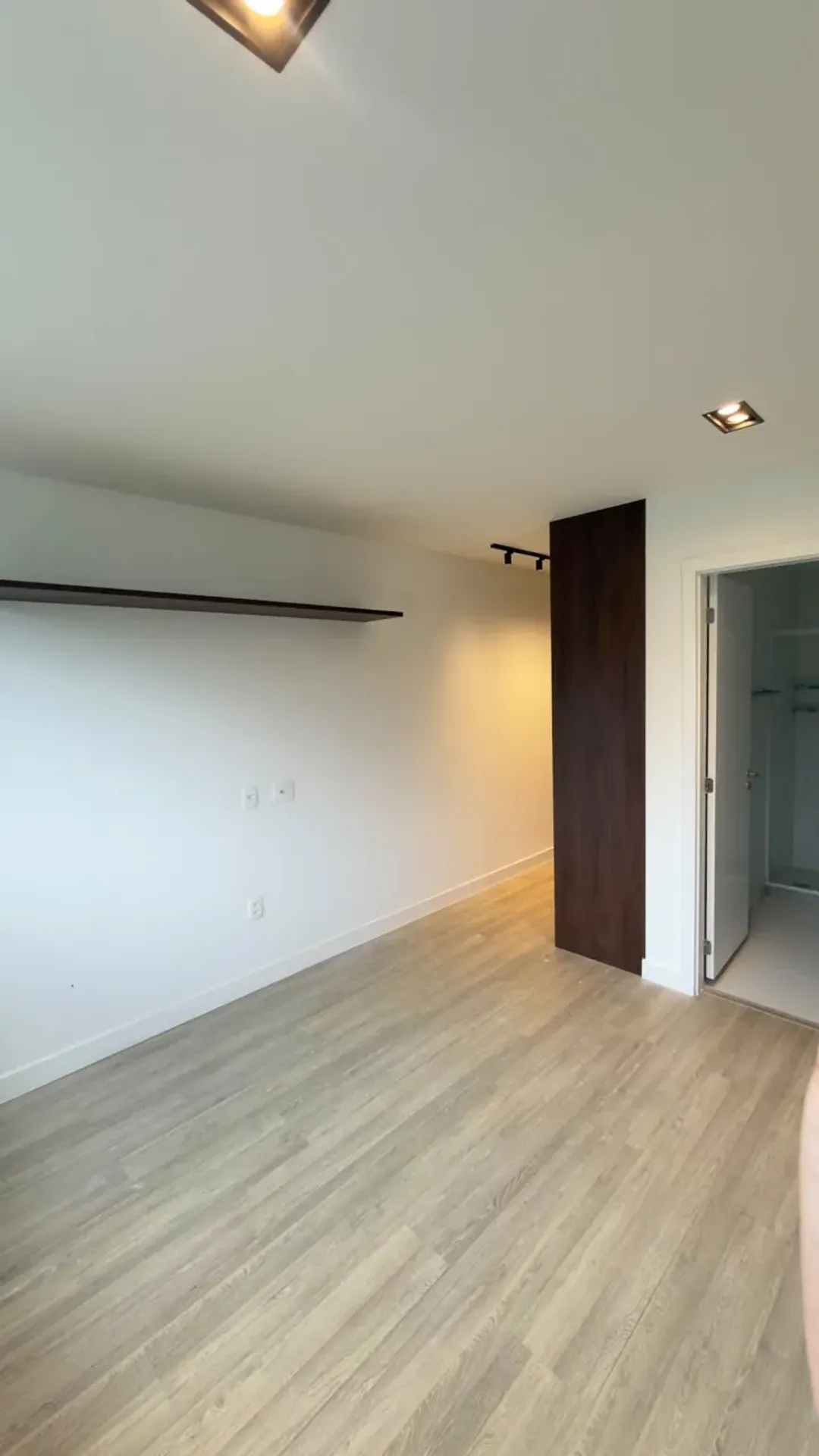 2-bedroom apartment with a mountain view in Rio de Janeiro — photo 21