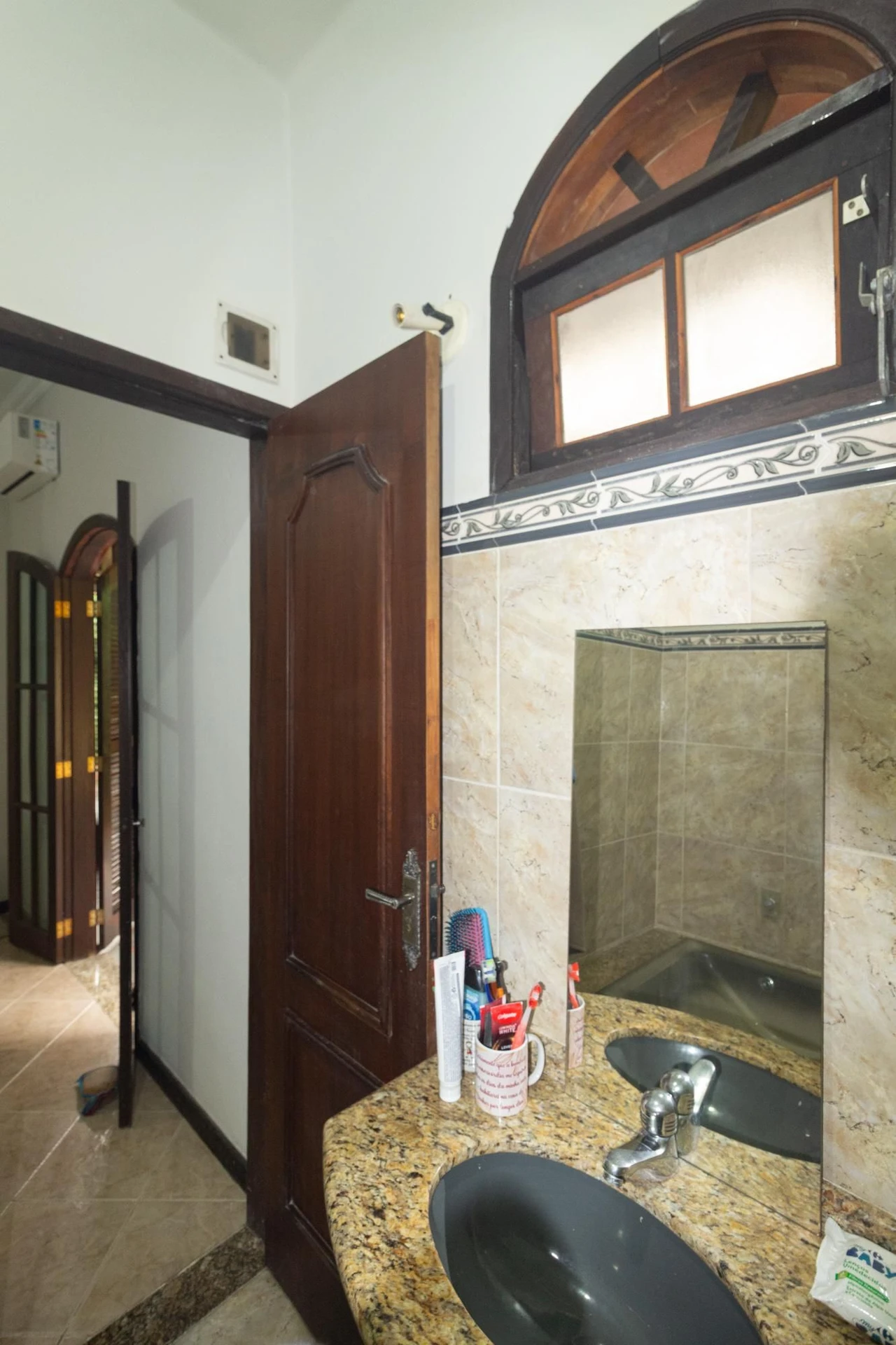 Furnished house, 250 m², with a jacuzzi — photo 11