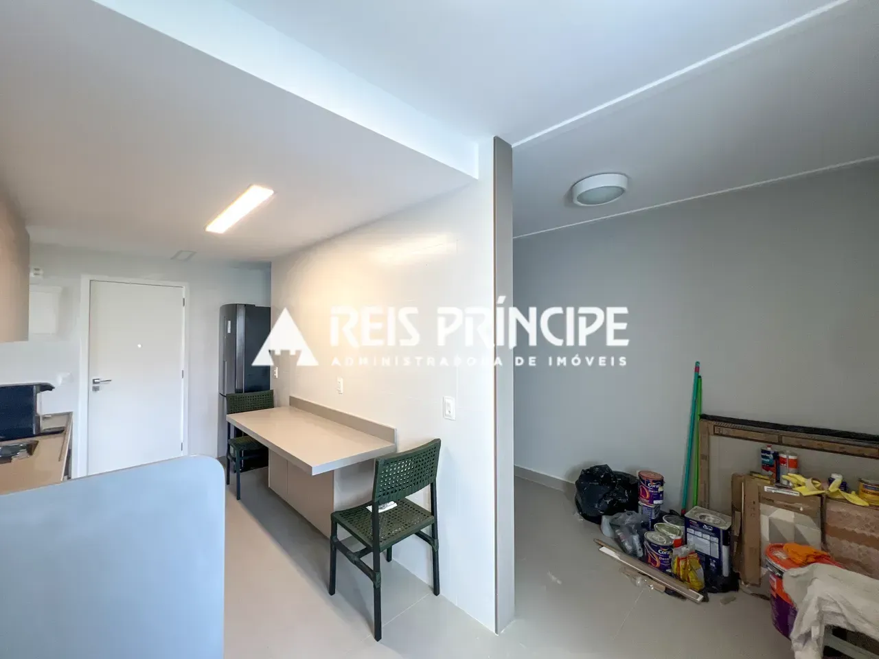 3-bedroom apartment with a suite; balcony and view — photo 28
