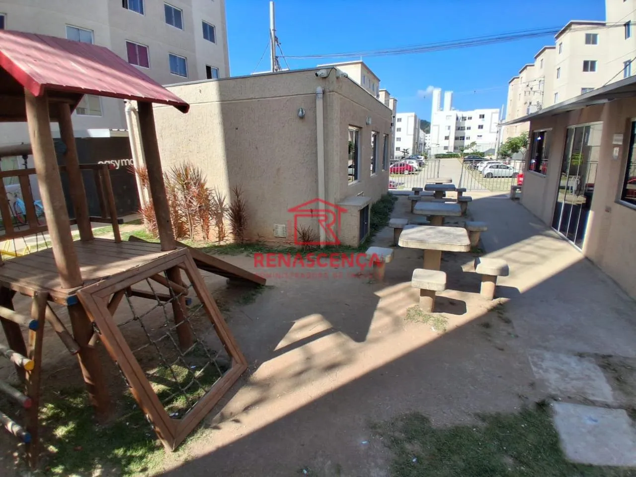 2-bedroom apartment with balcony and no parking — photo 14