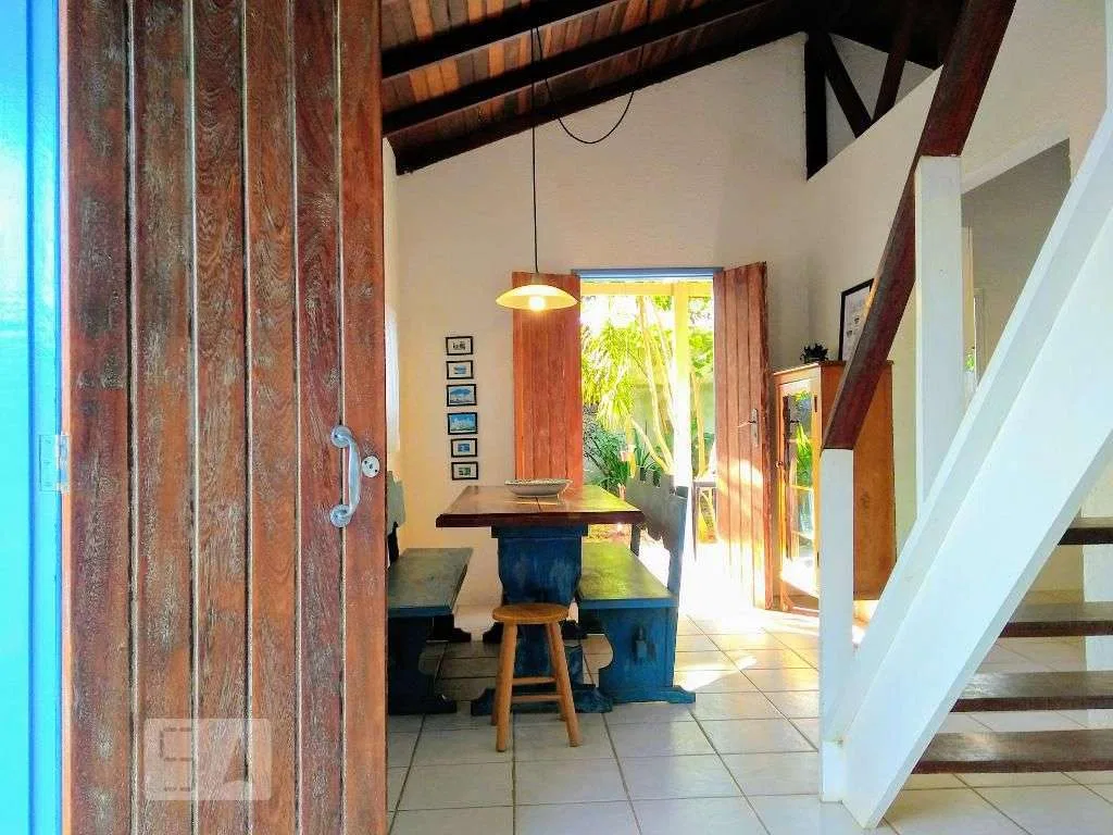 Неблагоустроенный дом 160 м² с 3 спальнями — photo 2
