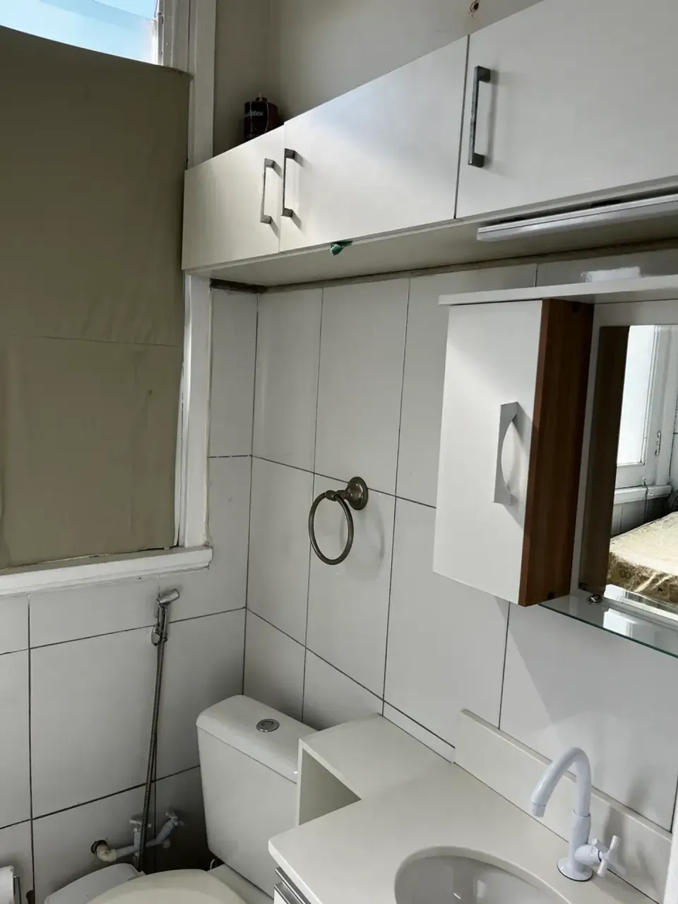 Furnished studio with 1 bedroom and 1 parking spot — photo 10