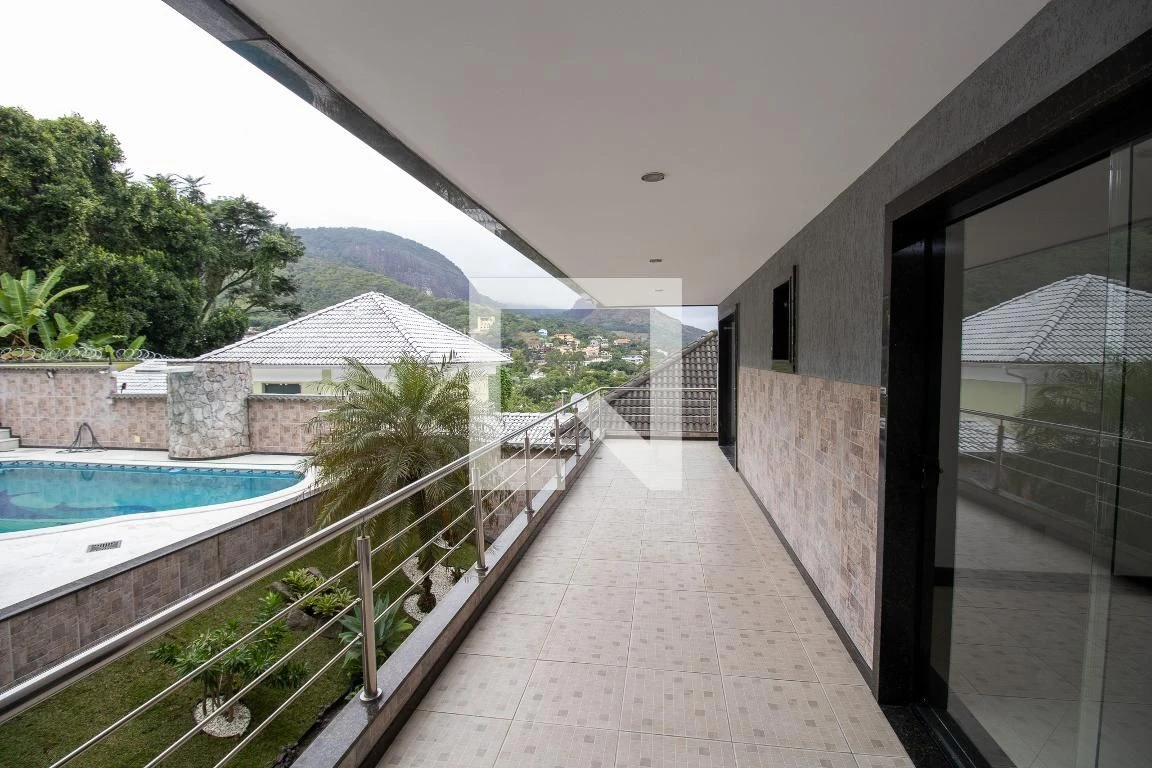 Casa com 3 suítes e quintal privativo com churrasqueira — photo 17