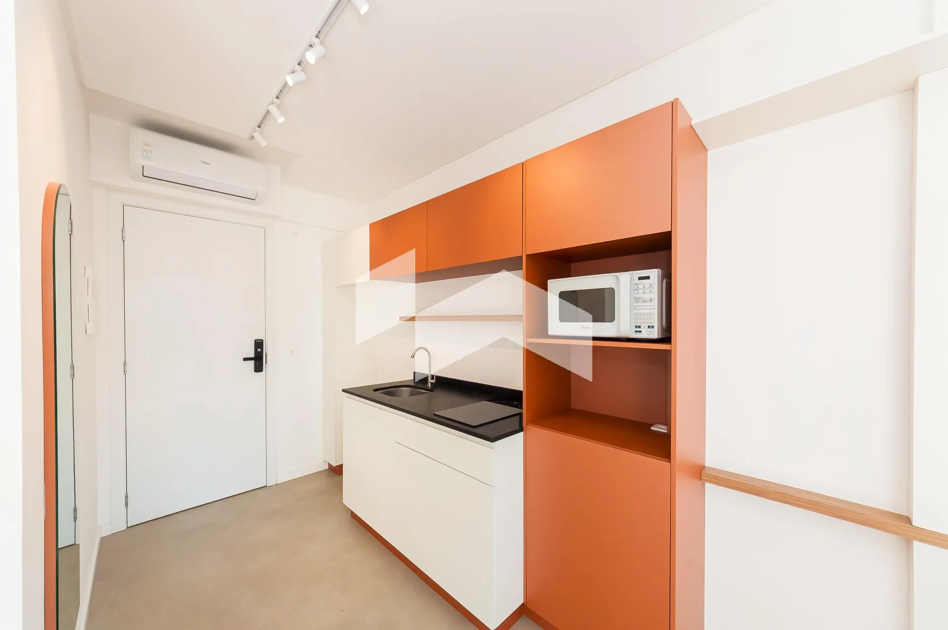 Studio de 24 m² com ar-condicionado e sem vaga — photo 3