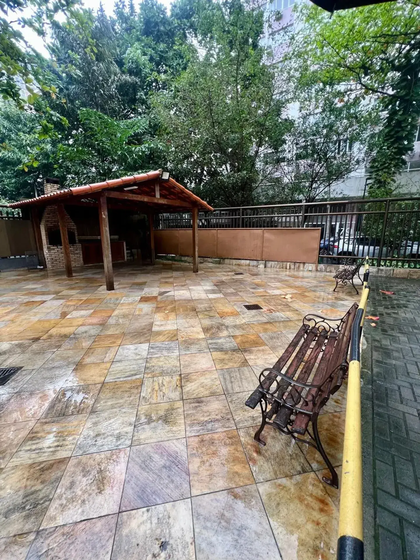 Furnished 3-bedroom rental apartment with 2 bathrooms — photo 25