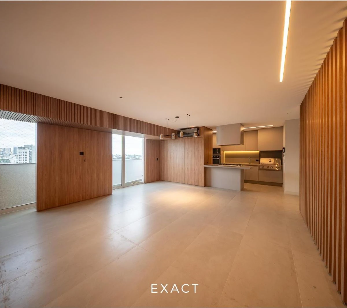 3-bedroom apartment in a building with a gym — photo 12