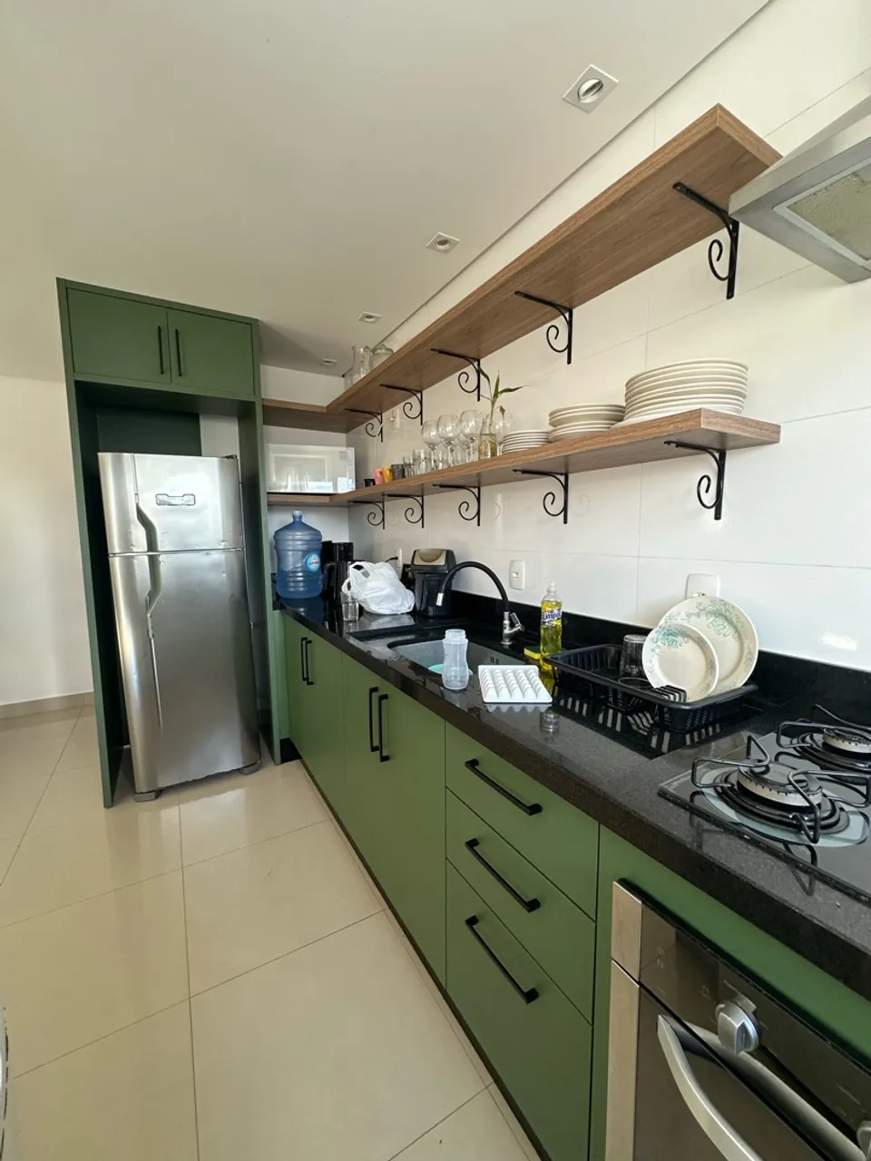 Меблированная квартира 80 м², 2 спальни — photo 3
