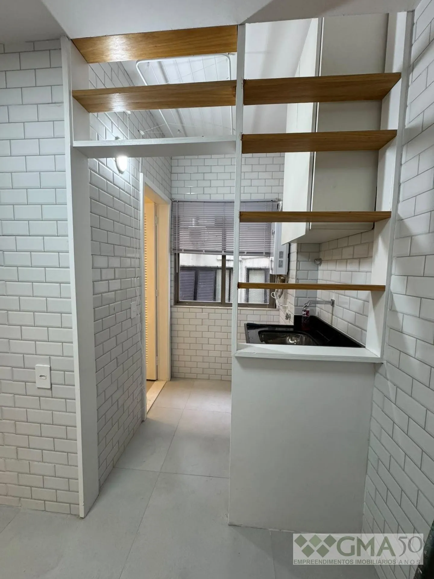Apartment, 70 m², with wood or laminate floors — photo 14