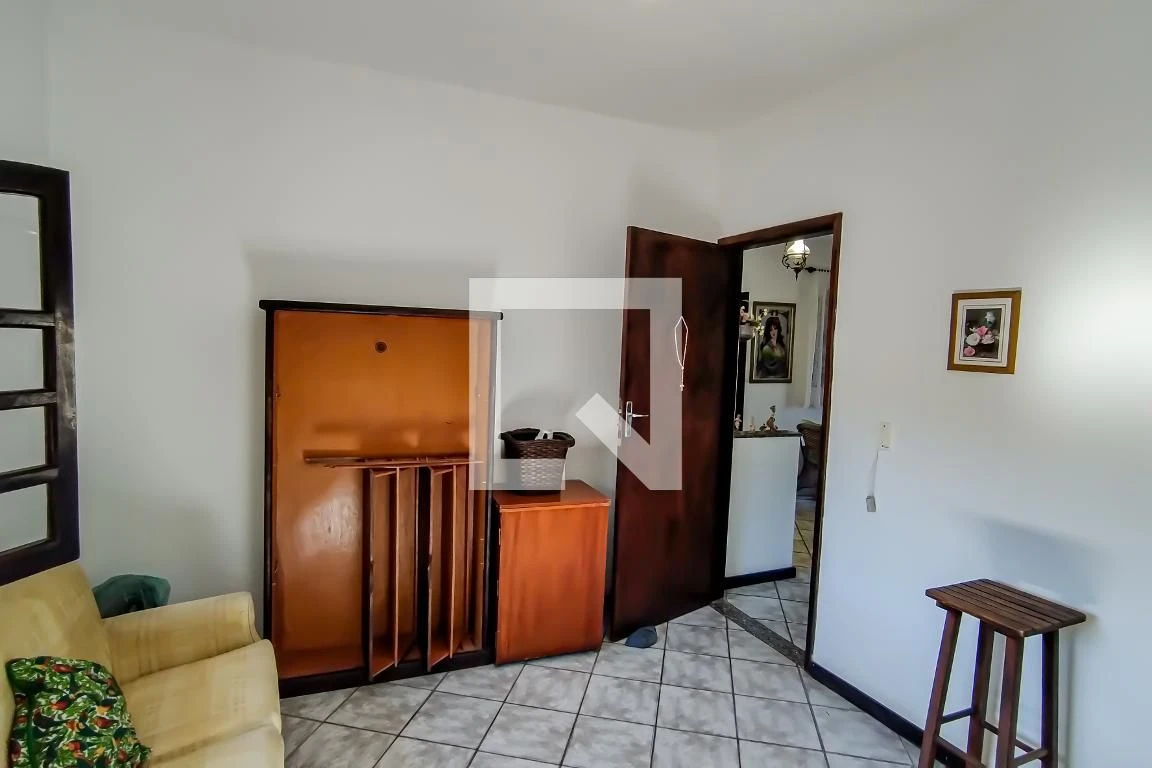 Furnished house with 4 bedrooms and private garden — photo 45
