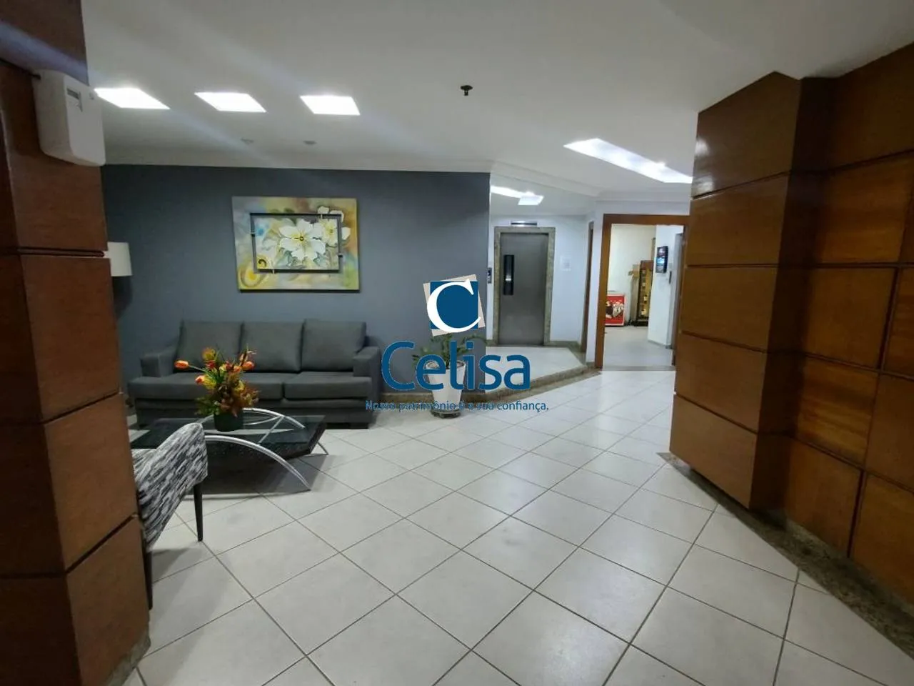 Apartment on the 14th floor with a mountain view — photo 20