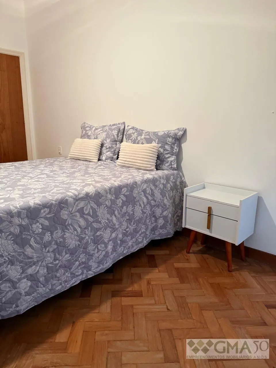 Furnished apartment with 3 bedrooms and 2 bathrooms — photo 5