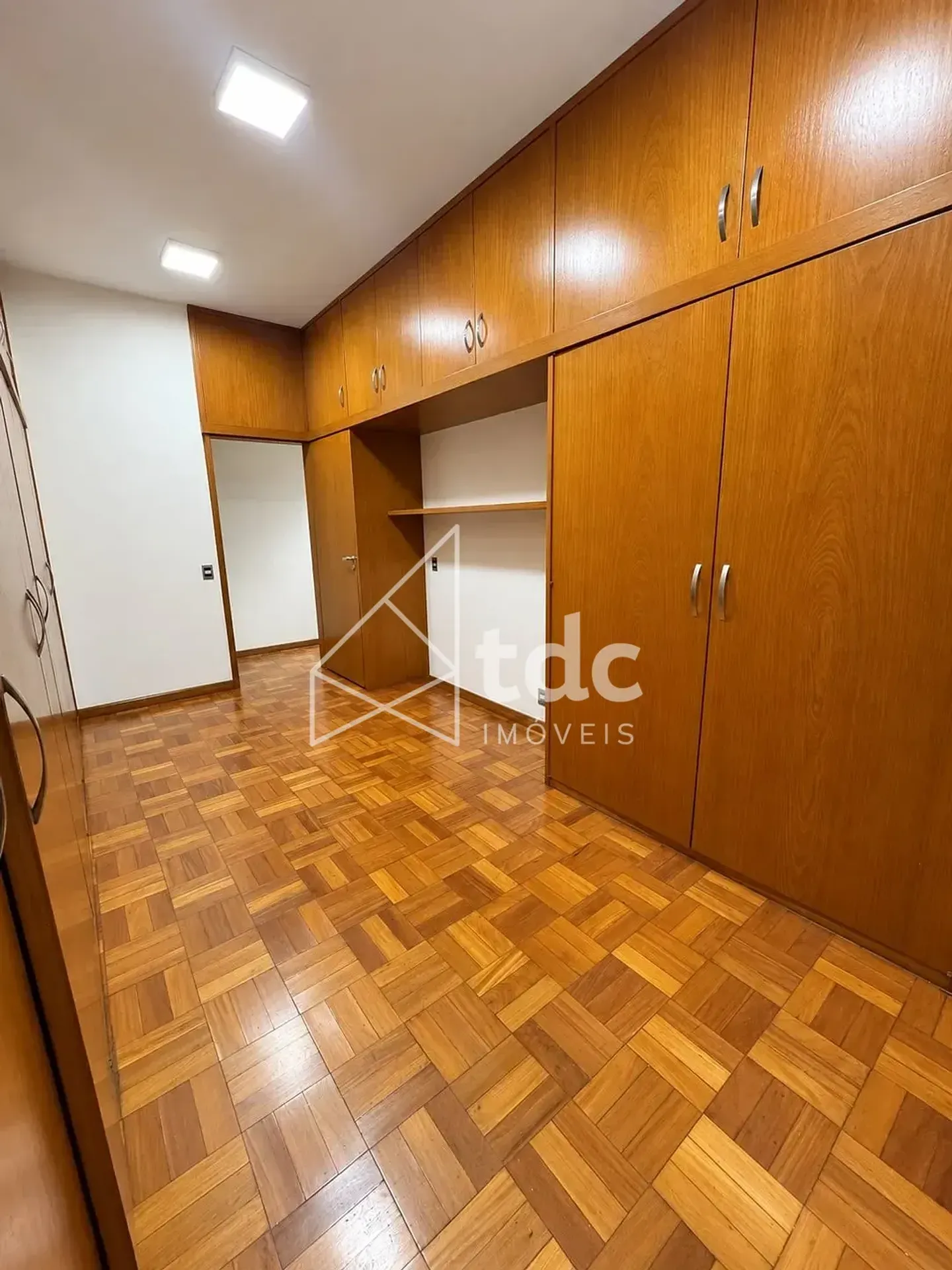 Apartment, 270 m², with floor-to-ceiling windows — photo 26