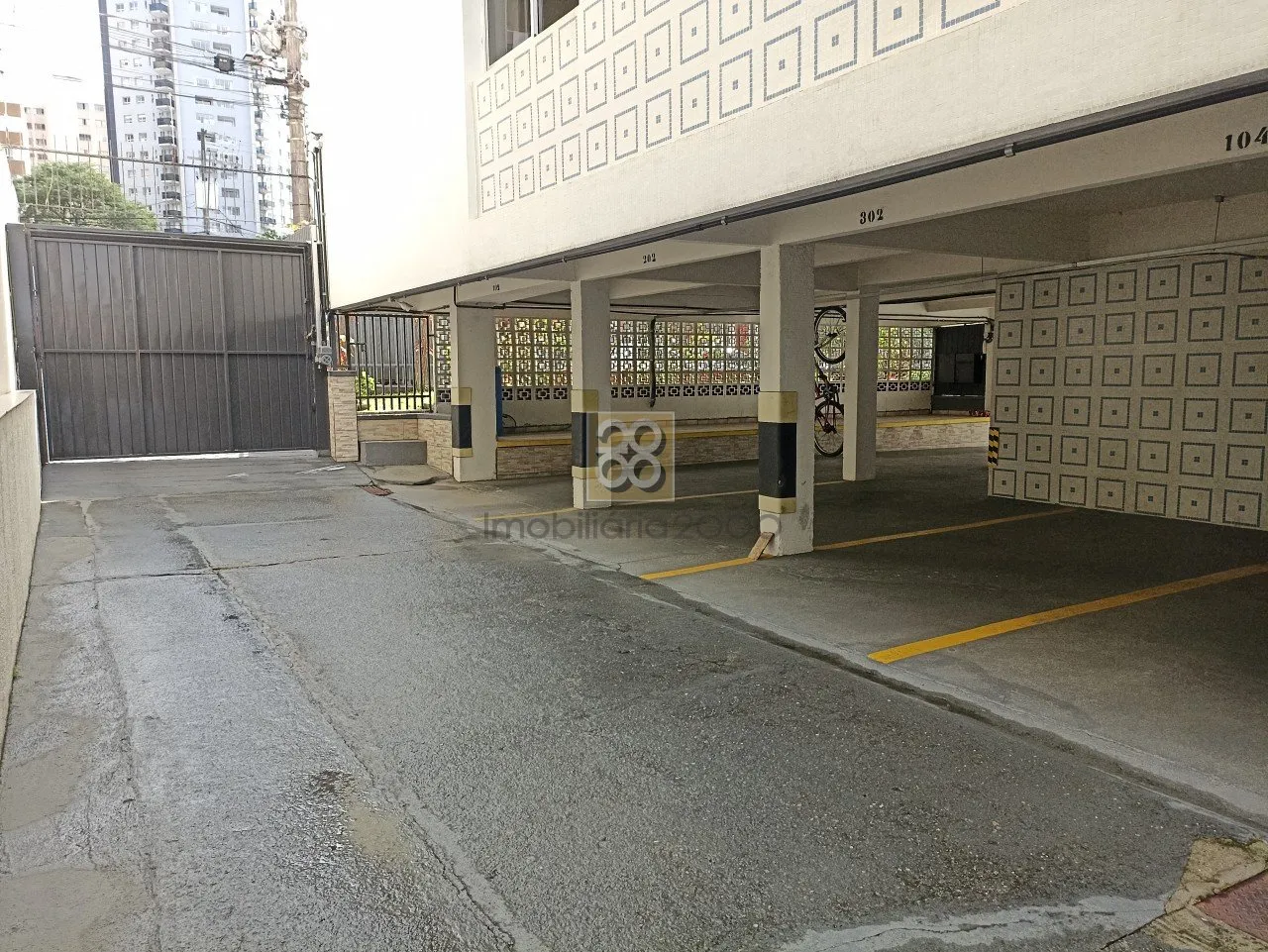Apartamento, 77 m², com piso de madeira ou laminado — photo 25