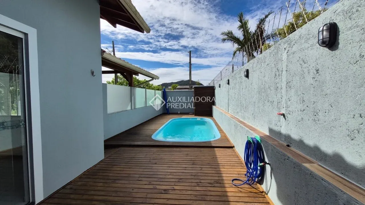 House with 2 bedrooms and private garden