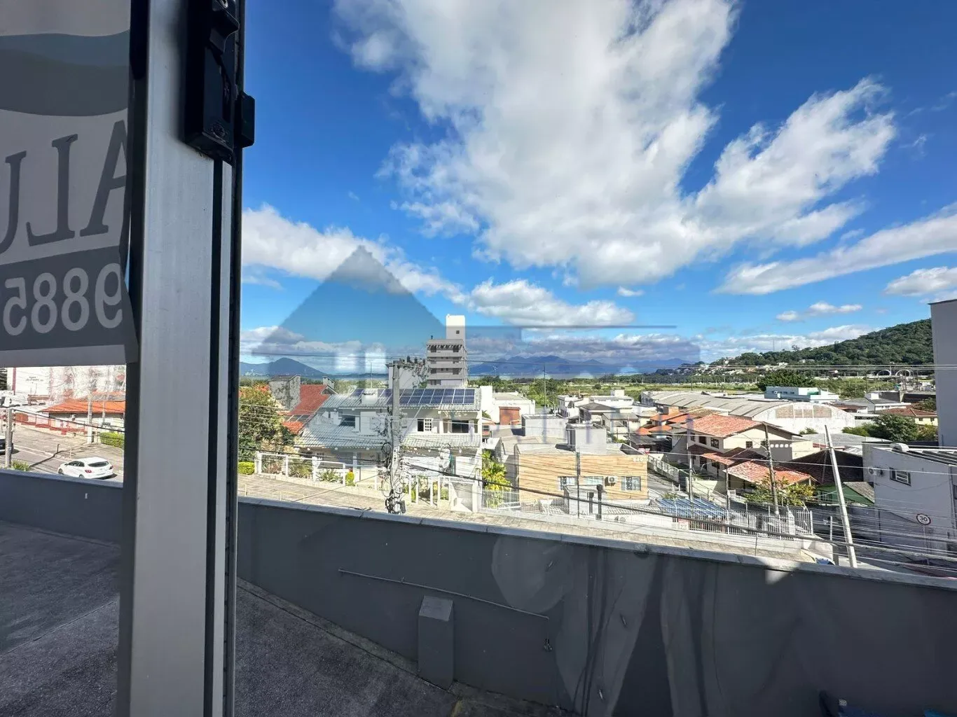 75 m² apartment with 2 bedrooms and 1 en-suite — photo 5