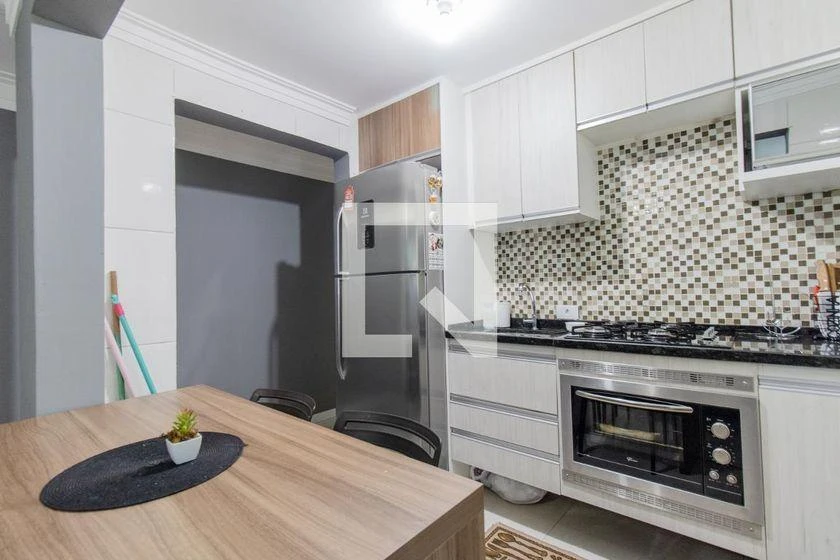 Furnished 2-bedroom apartment with private BBQ — photo 19