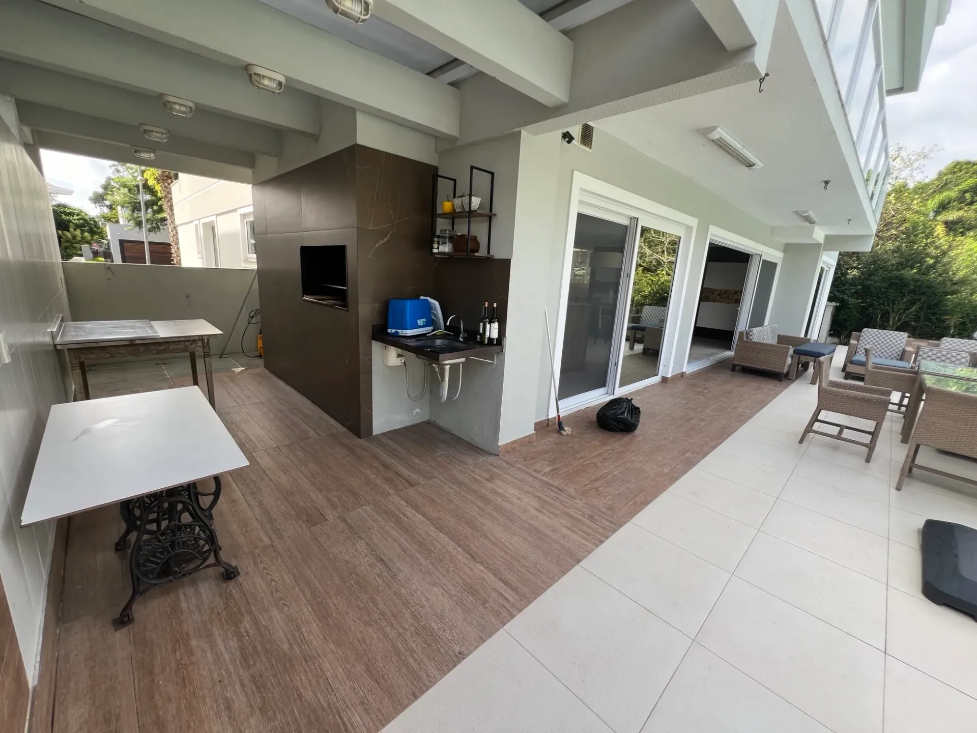 Casa com 6 suítes e 7 banheiros em 1000 m² — photo 15