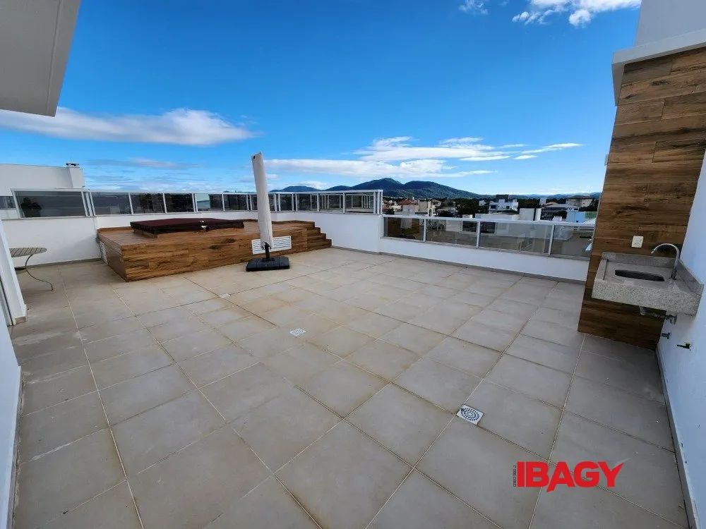 Apartamento de 3 quartos com máquina de lavar, Ingleses — photo 25