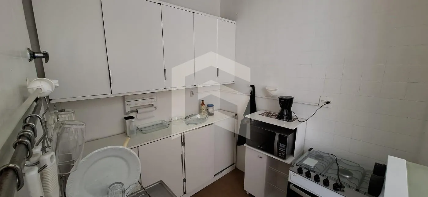 114 m² apartment with a washing machine and a home office — photo 4