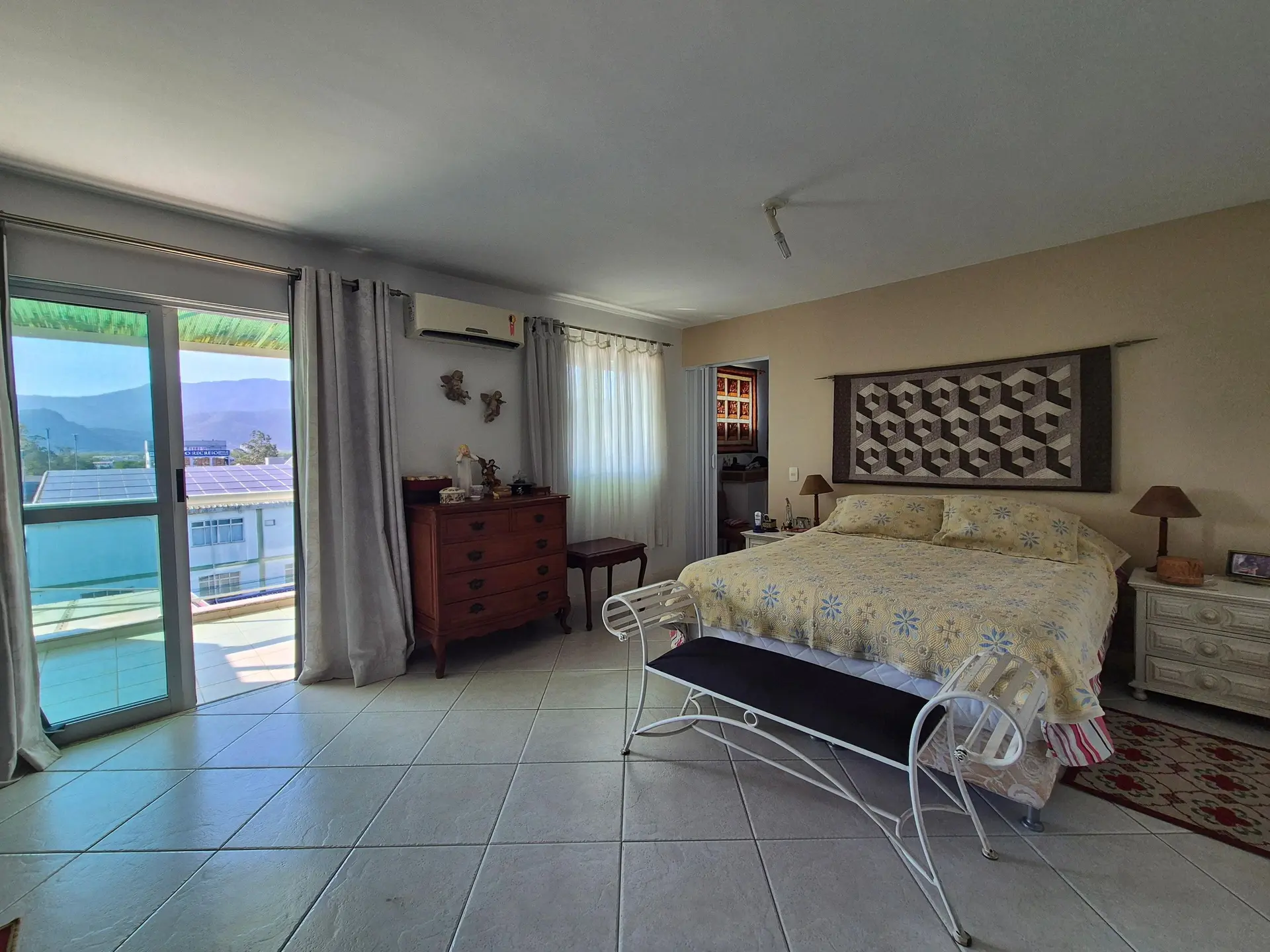 Mountain view in a 4-bedroom apartment, 265 m² — photo 19