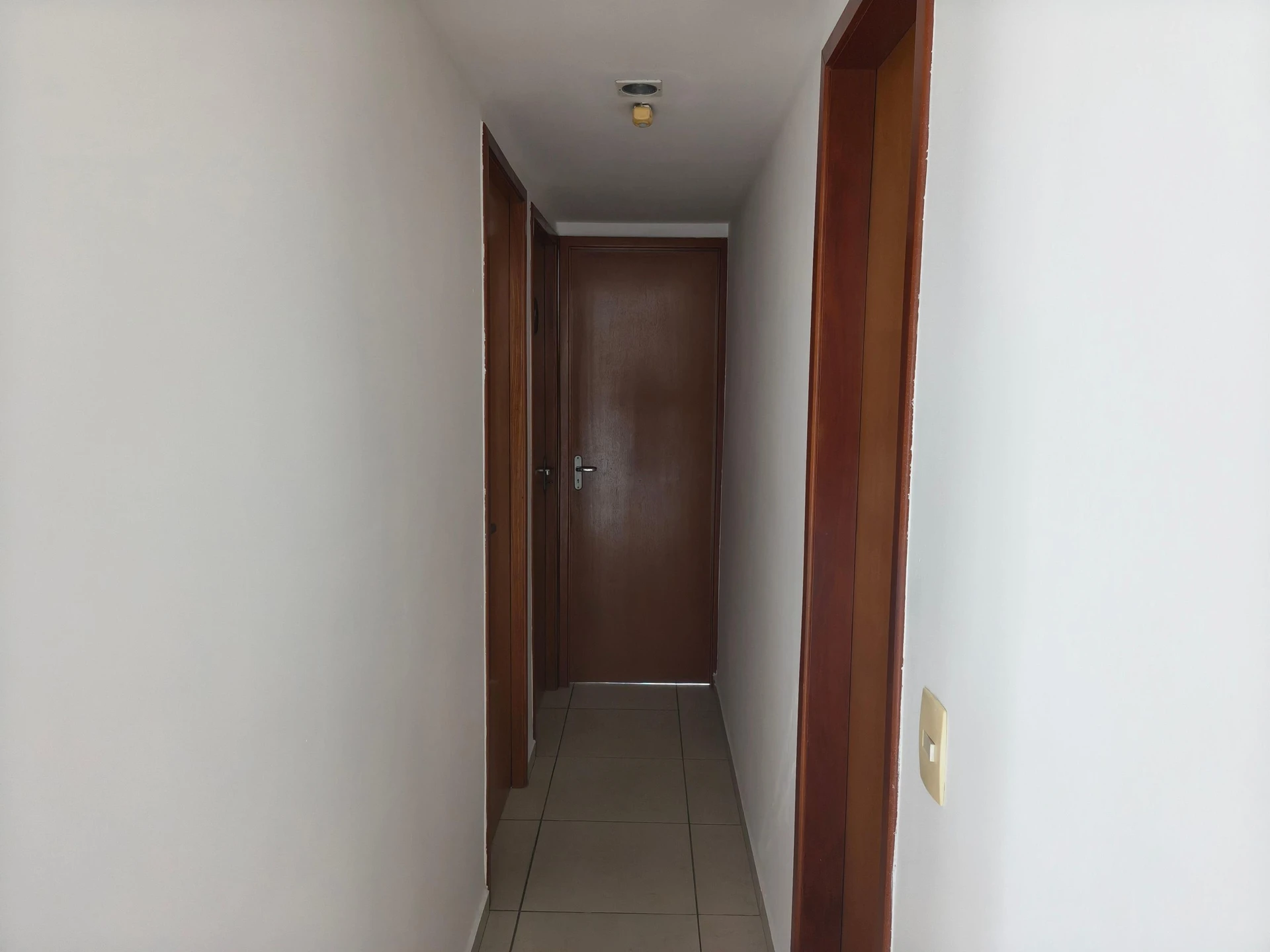 Apartamento com 3 quartos, varanda e 2 banheiros — photo 10