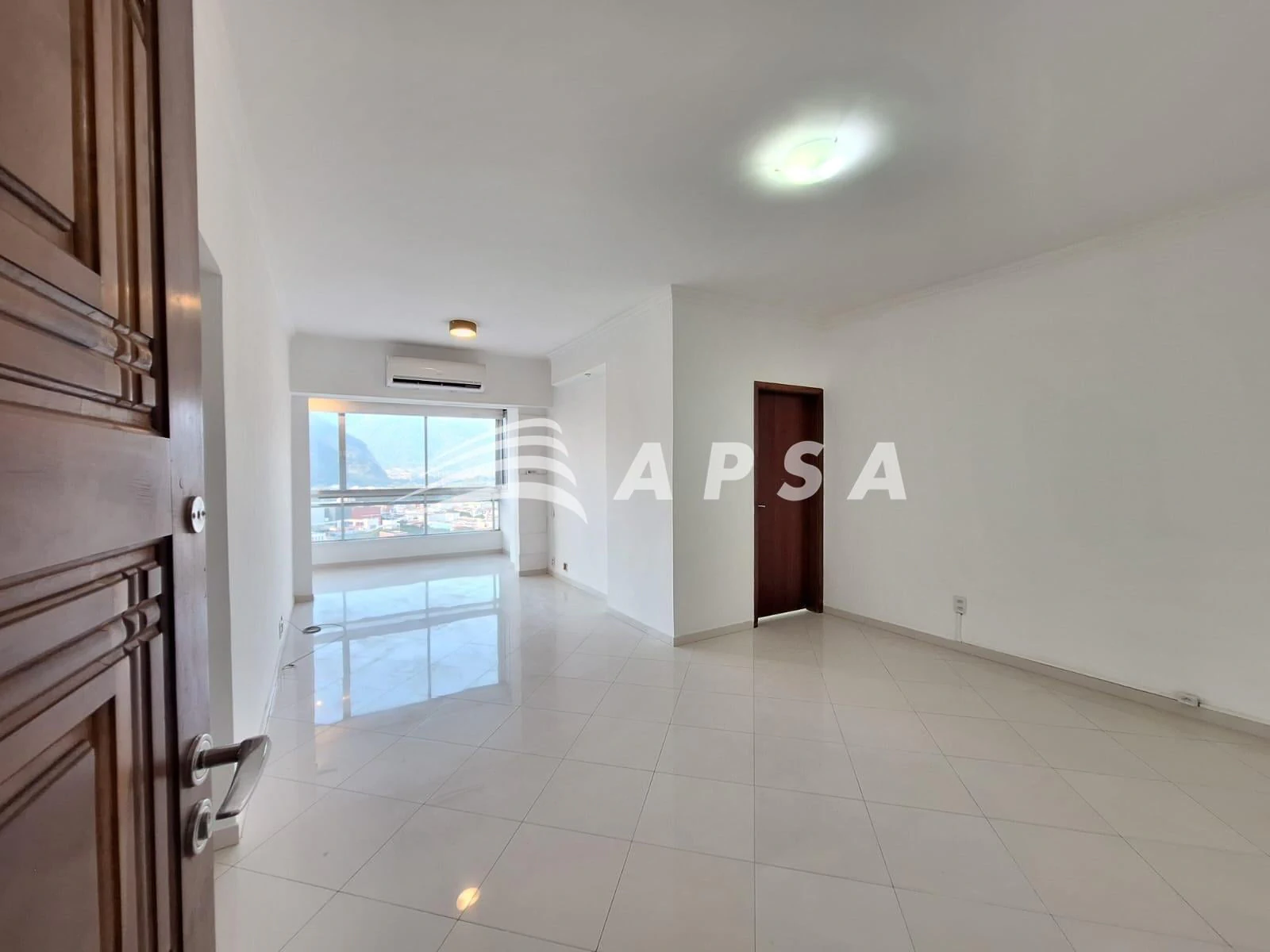 One-bedroom apartment in a building with a pool — photo 5