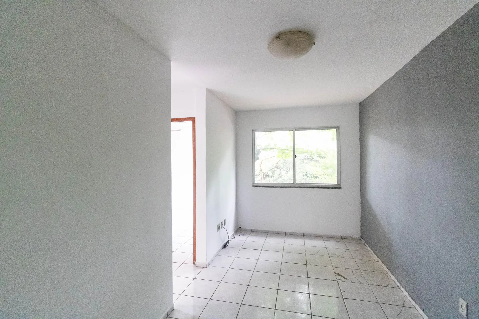 Unfurnished apartment with 2 bedrooms and 1 parking space — photo 13