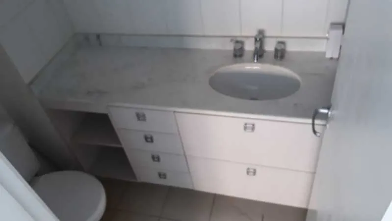 1-bedroom apartment with an en-suite bathroom, 51 m² — photo 10