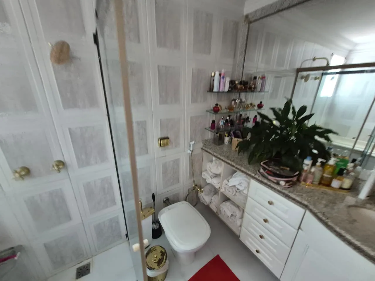 Furnished house for rent with 4 bedrooms and 5 bathrooms — photo 40