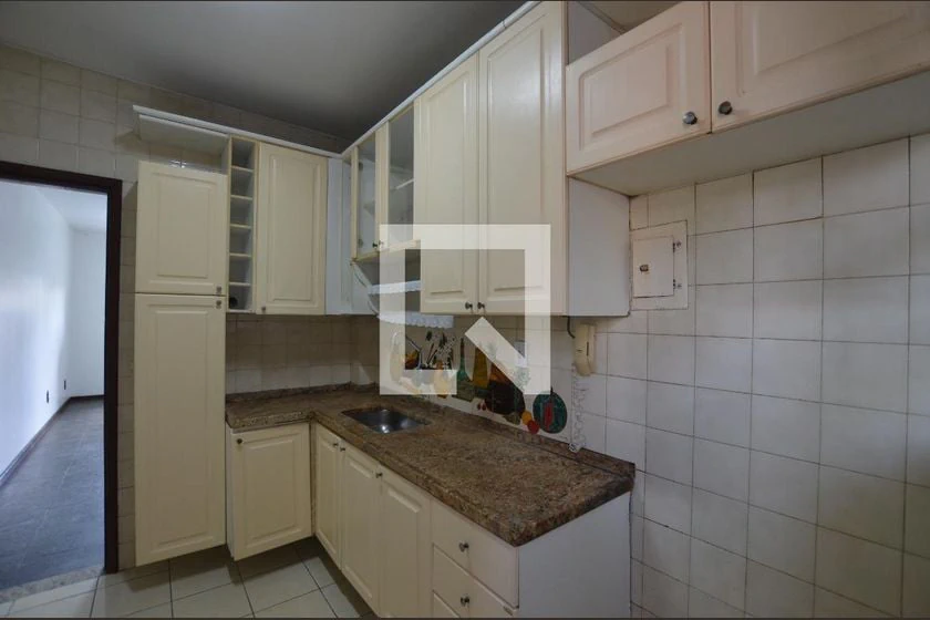 Квартира с 2 спальнями, балконом и 1 местом, 60 м² — photo 10