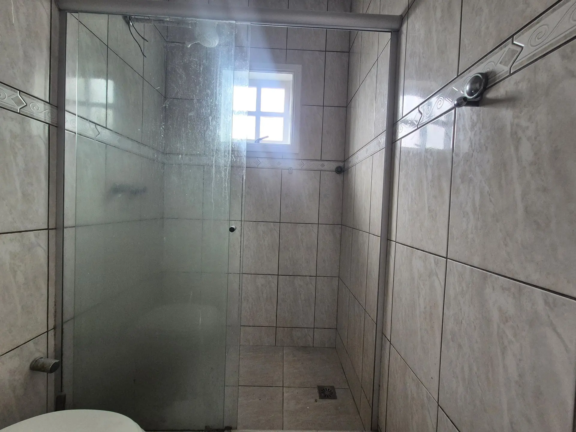 Casa sem mobília com 3 quartos e churrasqueira — photo 4