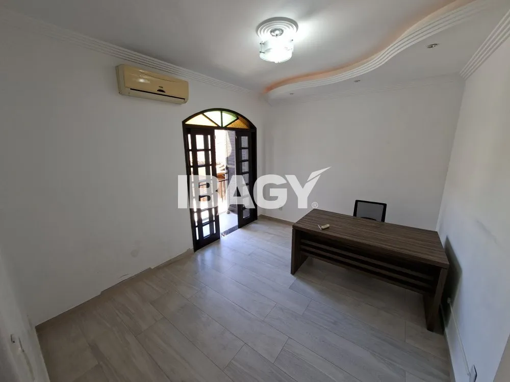 Furnished house with 5 bedrooms and gas kitchen — photo 22