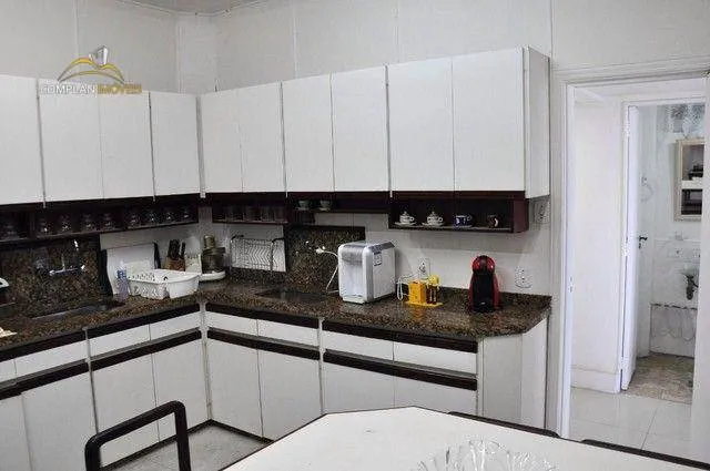 Furnished 3-bedroom apartment with 200 m² — photo 11