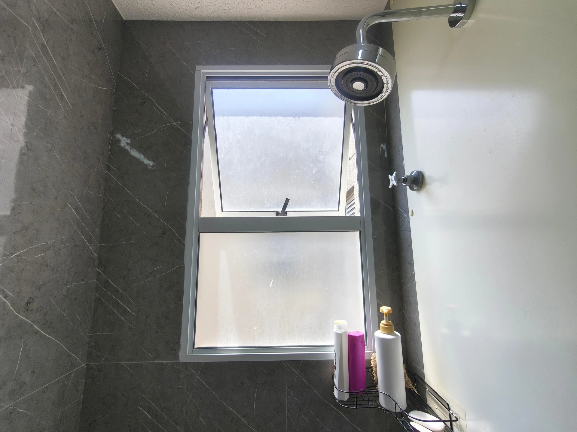 Mountain view in a 2-bedroom apartment, 50 m² — photo 25