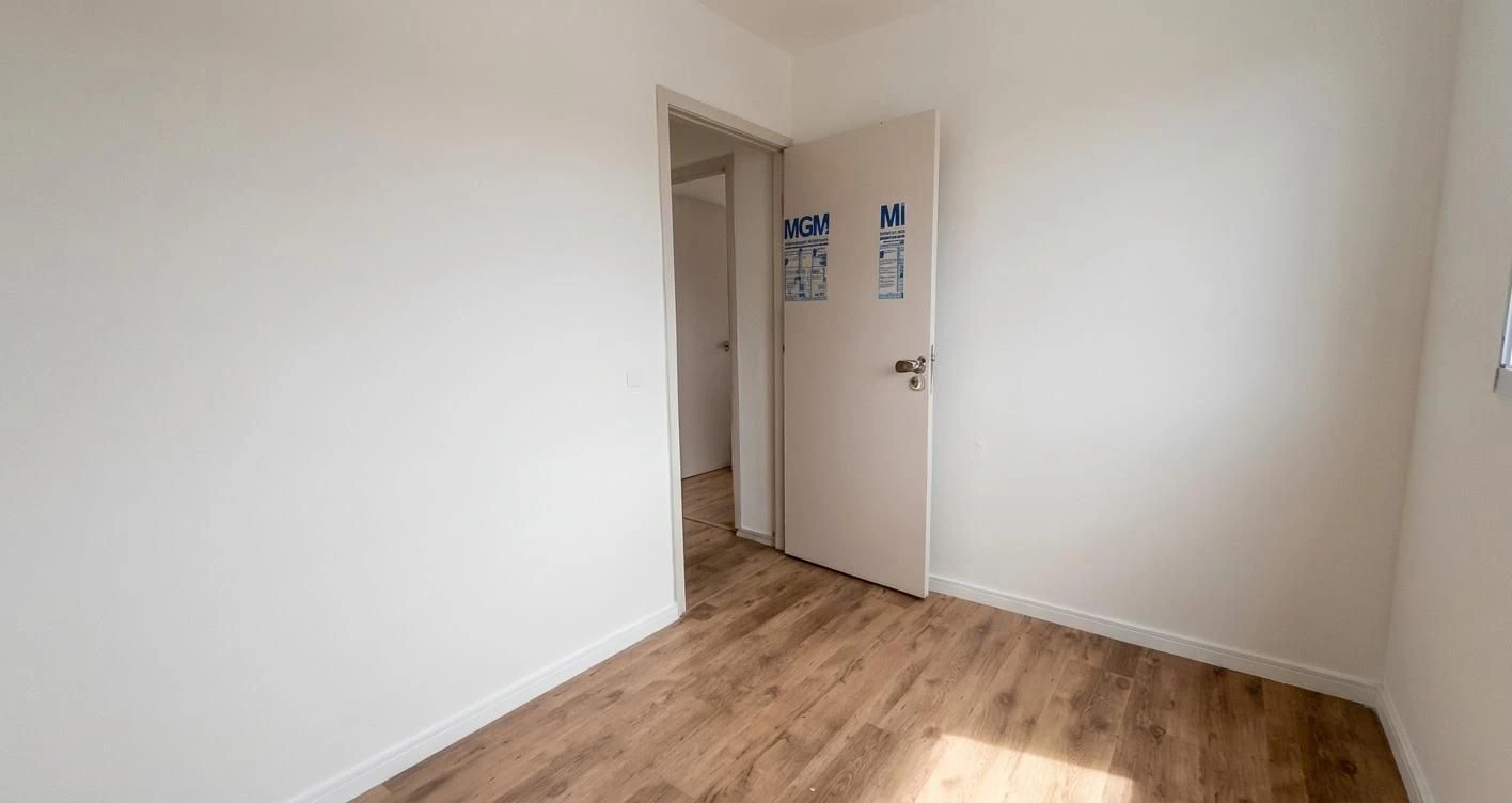 Apartment, 58 m², with wood or laminate floors — photo 9