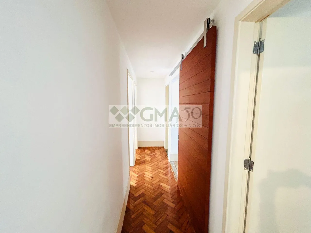 Apartamento de 3 quartos com cozinha separada e vaga — photo 18