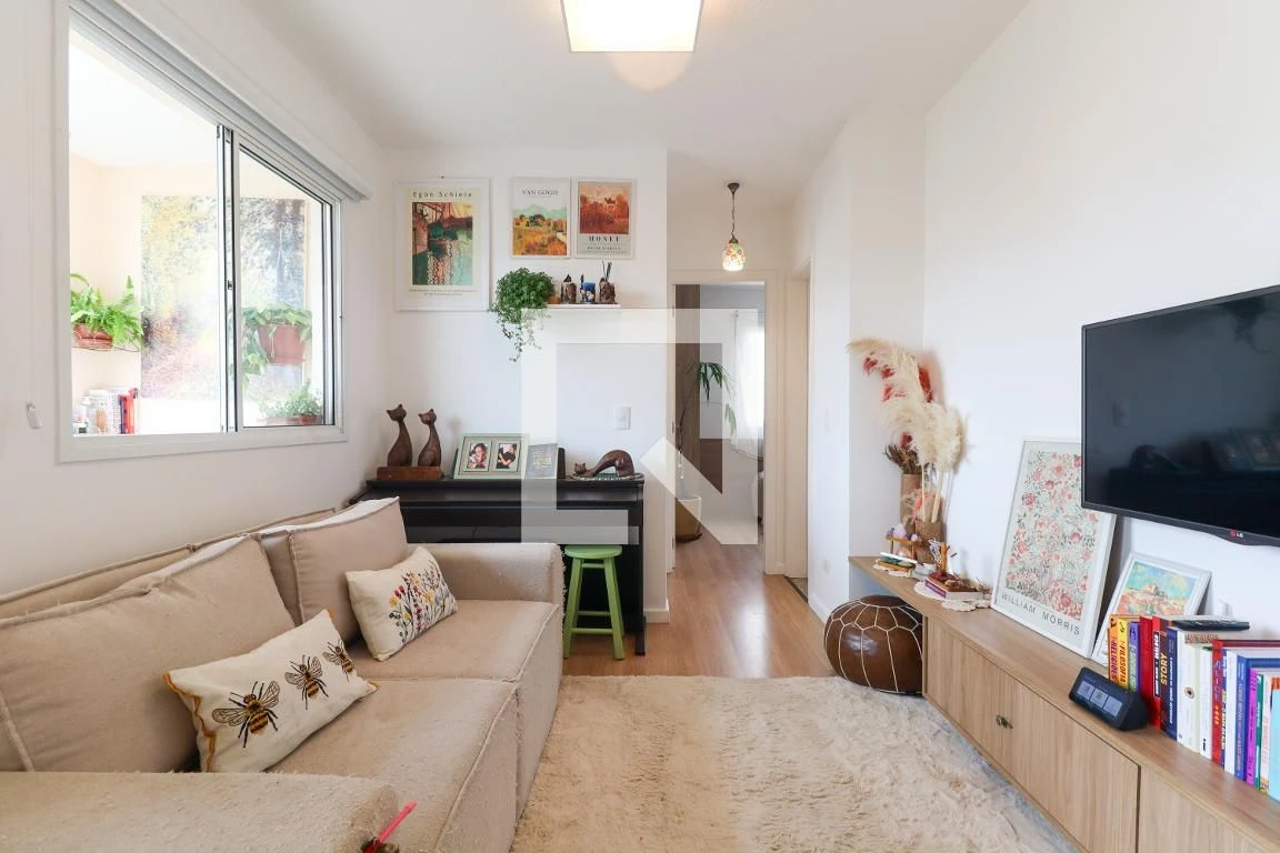 2-bedroom apartment with a glass-enclosed balcony