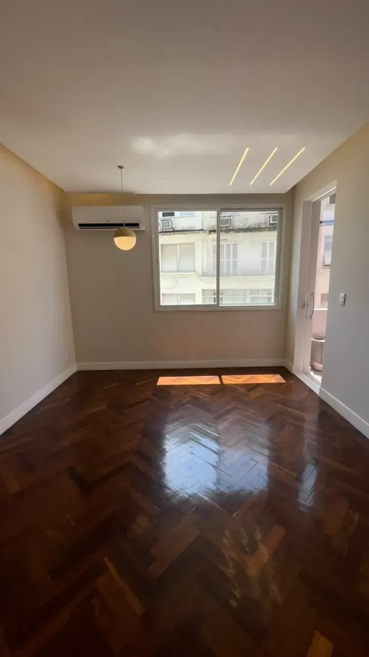 2-bedroom apartment with a walk-in closet in Rio de Janeiro — photo 8